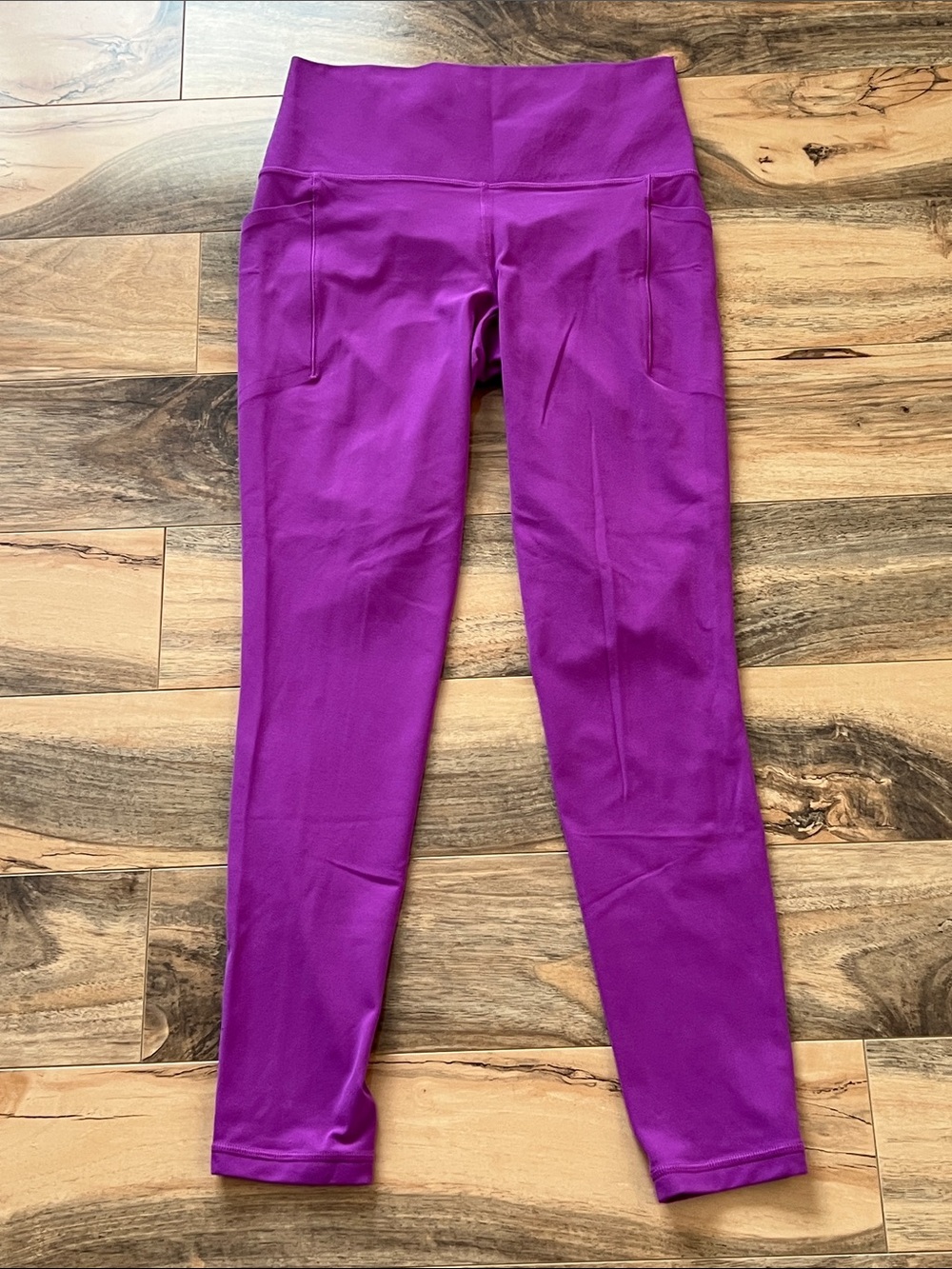 Athleta Salutation Stash 7/8 Leggings Women’s Small Purple High Rise Pockets